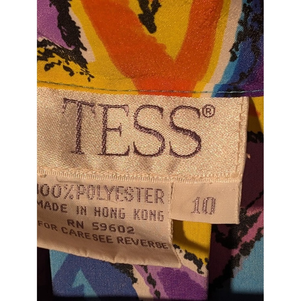 Vintage Tess Shirt Women's 10 Short Sleeve‎ Geometric Print Made Hong Kong - Picture 3 of 3